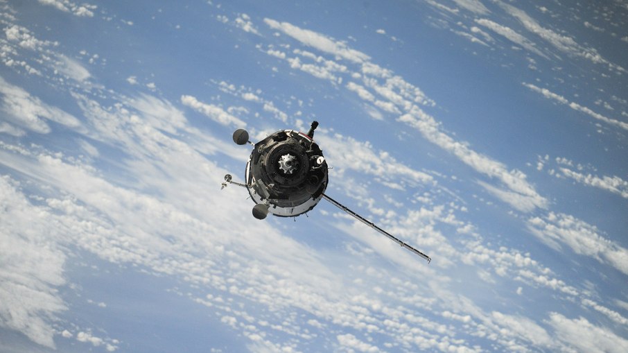 China realiza resgate espacial inédito após falha em lançamento de satélites