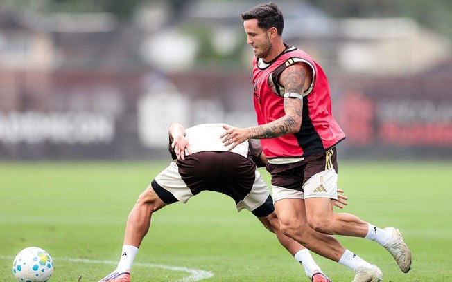 Saúl Ñíguez, do Flamengo, brinca sobre músicas em suas postagens nas redes Saúl Ñíguez, do Flamengo, brinca sobre músicas em suas postagens nas redes