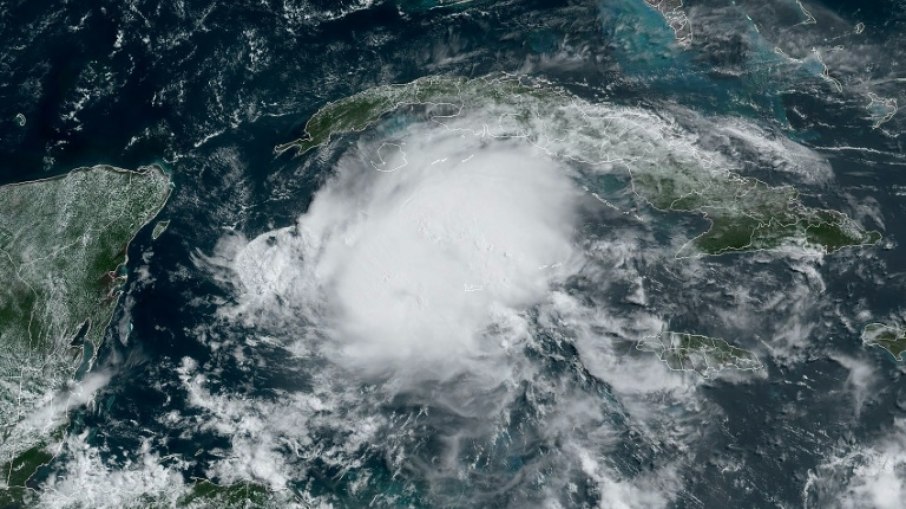 O furacão Beryl se dirige ao Texas, nos Estados Unidos