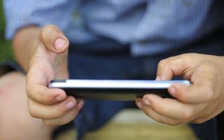 Crimes digitais contra crianças sobem 14,1% no Brasil
