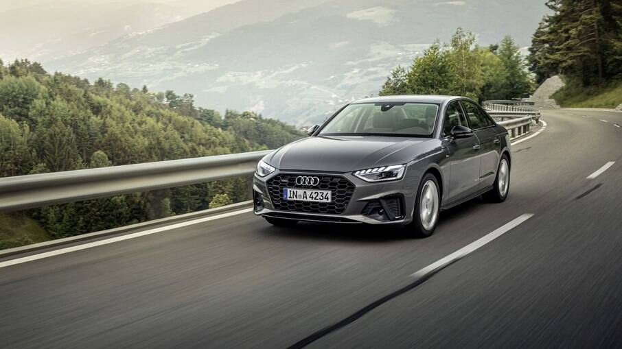 Audi A4 (foto) e A5 2022 ganham mudanças estéticas e funcionais na linha 2022