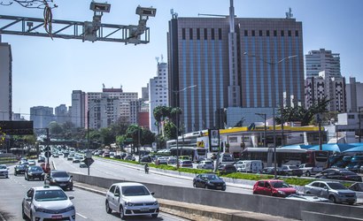 Radares em São Paulo passam por modernização e registram até uso de celular