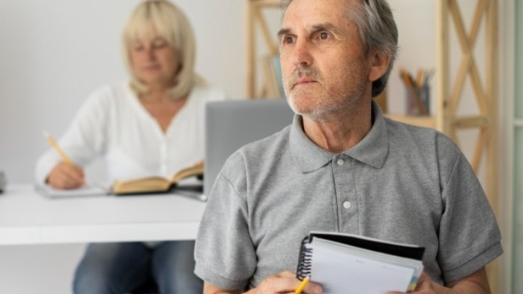 EJA em Vinhedo: oportunidade para retomar os estudos