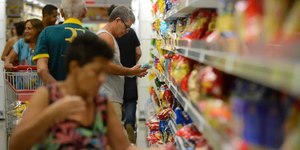 Conflito no Oriente Médio pode elevar preço da comida no Brasil