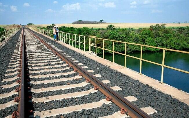 O leilão do trecho da Ferrovia Norte-Sul já havia sido questionado pelo MPF, pelo TCU e por entidades de ruralistas