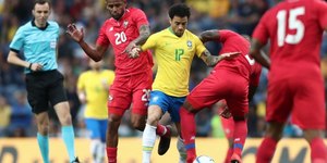 Seleção encara Panamá mirando esquecer "vexame" em último duelo