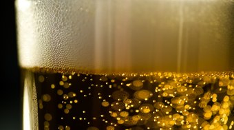 Heineken altera fórmula da cerveja no Brasil sem avisar consumidor