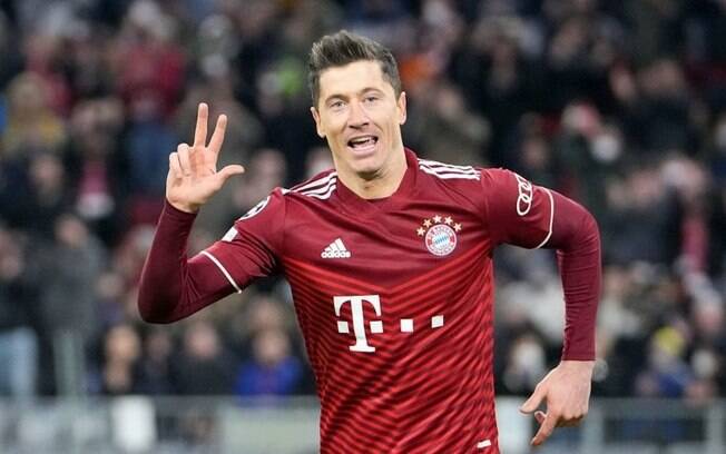 Virou passeio! Bayern faz 7 a 1 no RB Salzburg com três de Lewandowski e vai às quartas de final da Champions