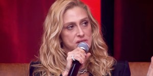 Após polêmica, Amora Mautner nega indireta para Grazi Massafera