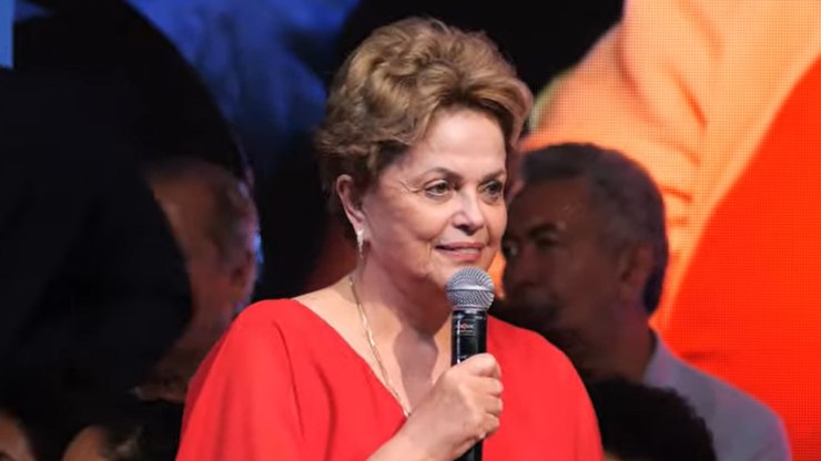 Dilma receberá R$ 17 mil mensais por perseguição 