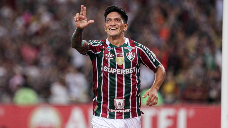Cano marcou um dos gols da vitória do Fluminense sobre o Colo-Colo