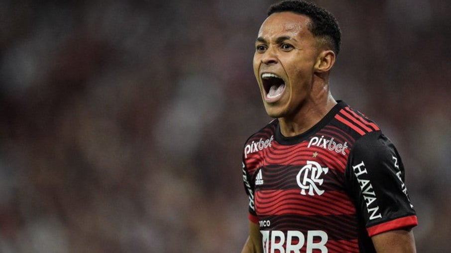 Lázaro deve ser o quarto reforço do Palmeiras para 2024