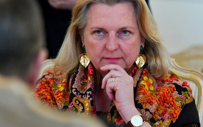 A então ministra das Relações Exteriores da Áustria, Karin Kneissl, participa de uma reunião em Moscou em 12 de março de 2019