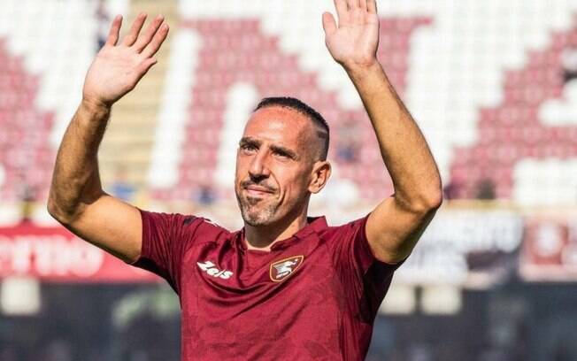 Ribéry rescinde com clube italiano e deve anunciar aposentadoria