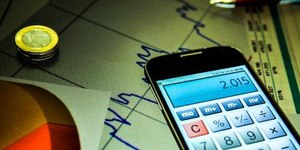 Com Selic a 14,25%, vale a pena pegar empréstimo?