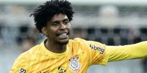 Hugo Souza lamenta revés do Corinthians no Dérbi: “Só pedir perdão”