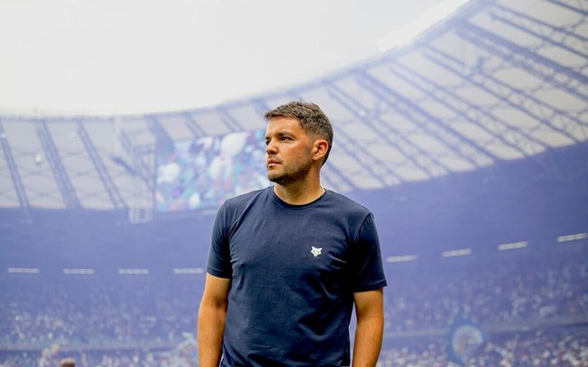 Nicolás Larcamón quer primeiro título com a camisa do Cruzeiro