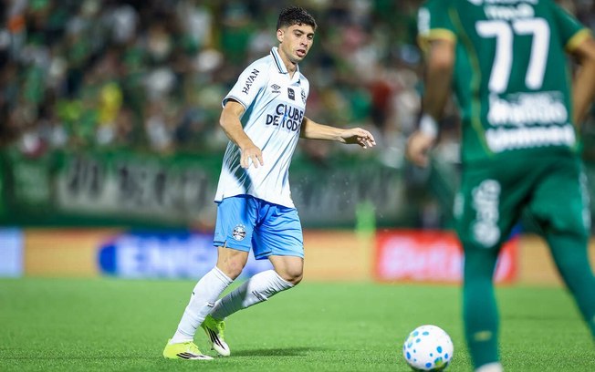Grêmio enfrenta o Internacional por uma vaga na semifinal da Copa do Brasil