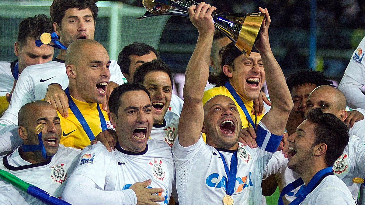 Em 2012, o Corinthians conquistou a Libertadores da América de maneira invicta e foi campeão mundial contra o Chelsea. Em 2012, o Corinthians conquistou a Libertadores da América de maneira invicta e foi campeão mundial contra o Chelsea.