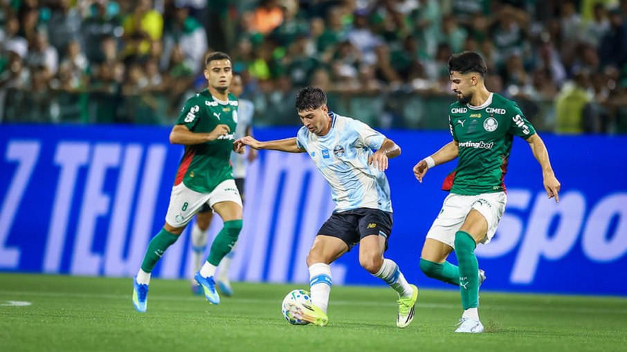 Palmeiras e Grêmio mediram forças nesta quinta-feira (2)