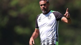 Time%20do%20Catar%20analisa%20contrata%C3%A7%C3%A3o%20de%20outro%20destaque%20do%20Botafogo