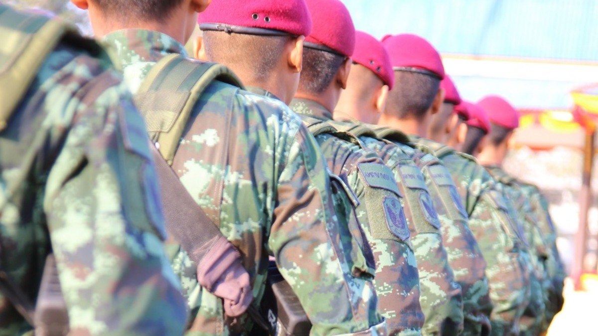 Alistamento militar de pessoas trans no exército: como funciona