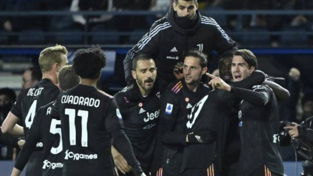 Com dois gols de Vlahovic, Juventus supera o Empoli em jogo equilibrado