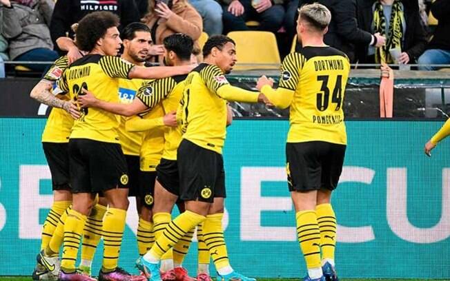 Colônia x Dortmund: onde assistir, horário e escalações do jogo pela Bundesliga