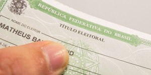 Título de eleitor deve ser regularizado até hoje (19); veja como