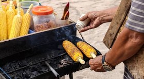 Sabores do mundo: conheça Nilson Paulo, o cozinheiro do samba