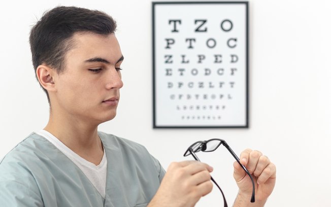 Cirurgia refrativa cresce como opção para correção visual Cirurgia refrativa cresce como opção para correção visual