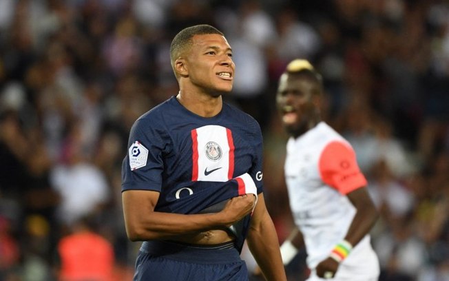 Jornal revela o salário astronômico de Kylian Mbappé no PSG