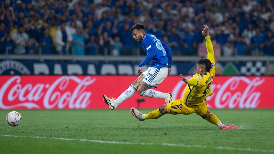 Cruzeiro vence Boca Juniors nos pênaltis e avança às quartas da Sul-Americana