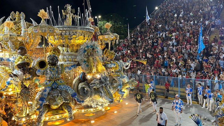 Confira os detalhes do desfile da Vila Isabel