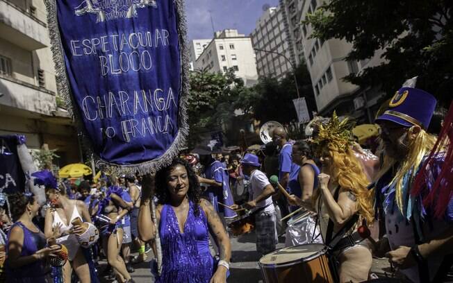 Bloco Charanga agita São Paulo nesta segunda-feira (24)