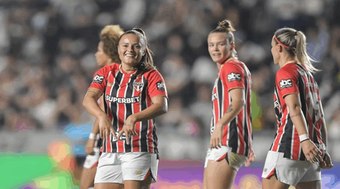 S%C3%A3o%20Paulo%20vence%20Vasco%20e%20avan%C3%A7a%20na%20Copa%20do%20Brasil%20Feminina