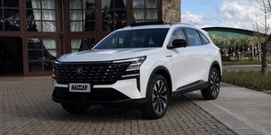 CAOA Changan CS75 chega ao Brasil por R$ 199.990