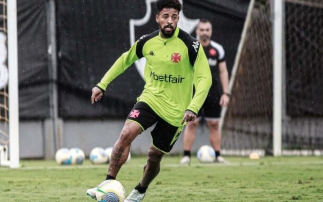 Paulo ficou afastado dos gramados por 10 meses