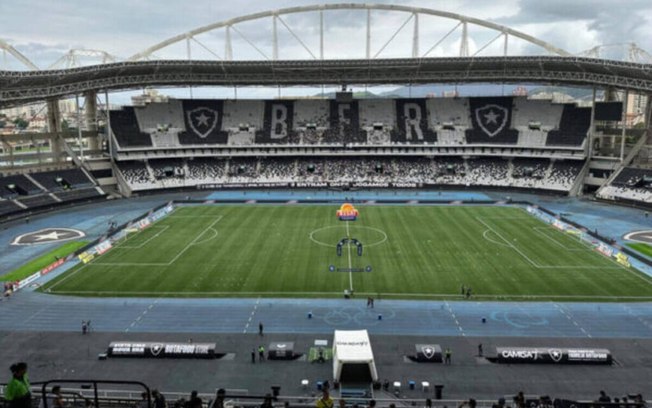 Botafogo e Bahia medem forças no Nilton Santos