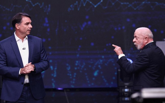 Flávio e Lula travaram debate com muitas acusações e que foi marcado ainda por intervenções da plateia
