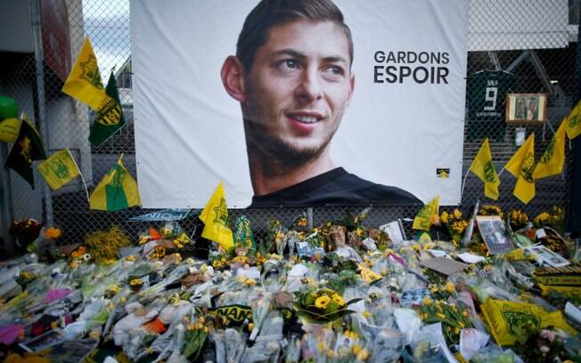 Emiliano Sala ganhou diversas homenagens de torcedores do Nantes 