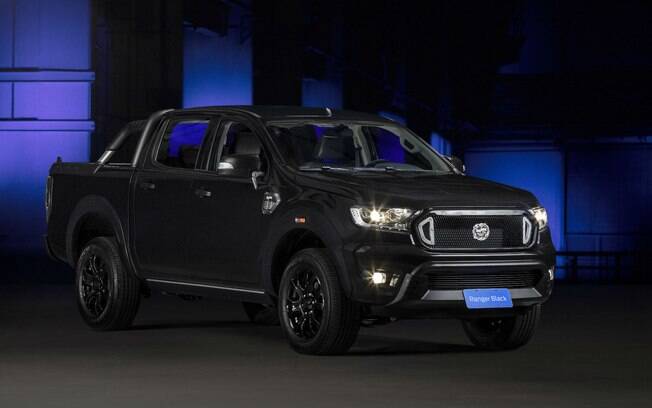 Ford vai mostrar a série especial Ranger Black no Salão do Automóvel 2018 como uma das novidades da marca