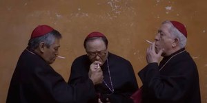 Papas podem fumar? Francisco baniu venda de cigarros no Vaticano