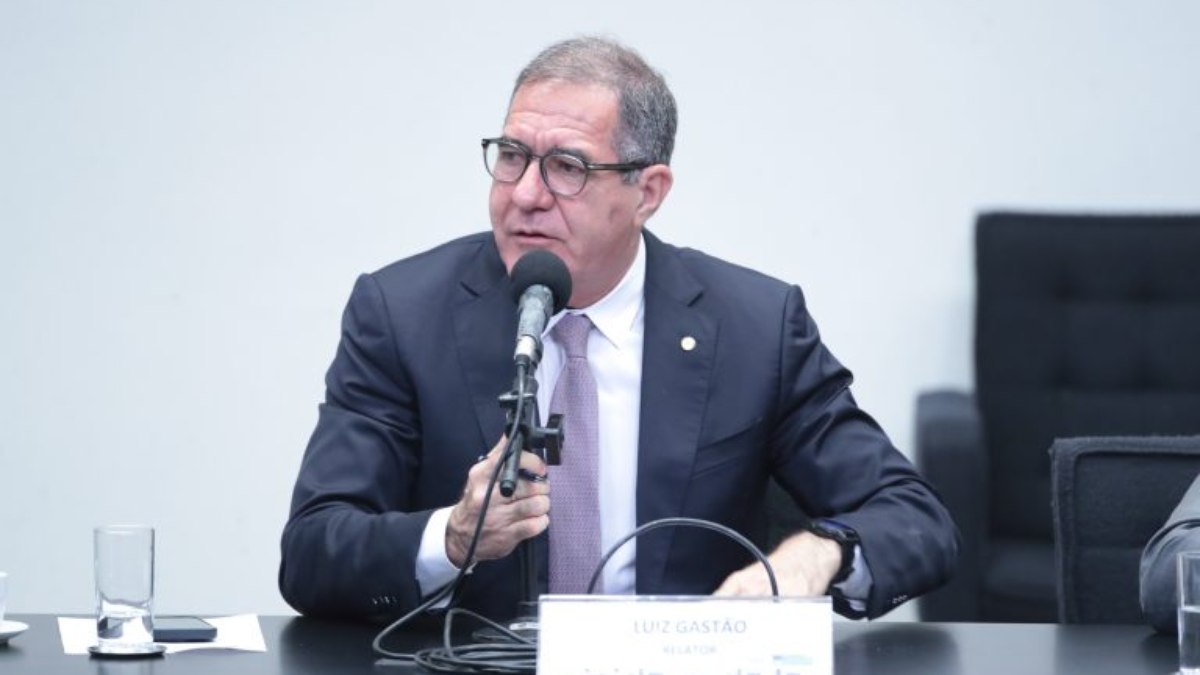 Deputado é relator da Subcomissão Especial da Escala de Trabalho 6x1