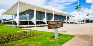 Governo usa redes sociais para tentar reverter placar contra IOF