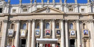 Papa Leão XIV canoniza ex-padre satânico e outros 6 novos santos