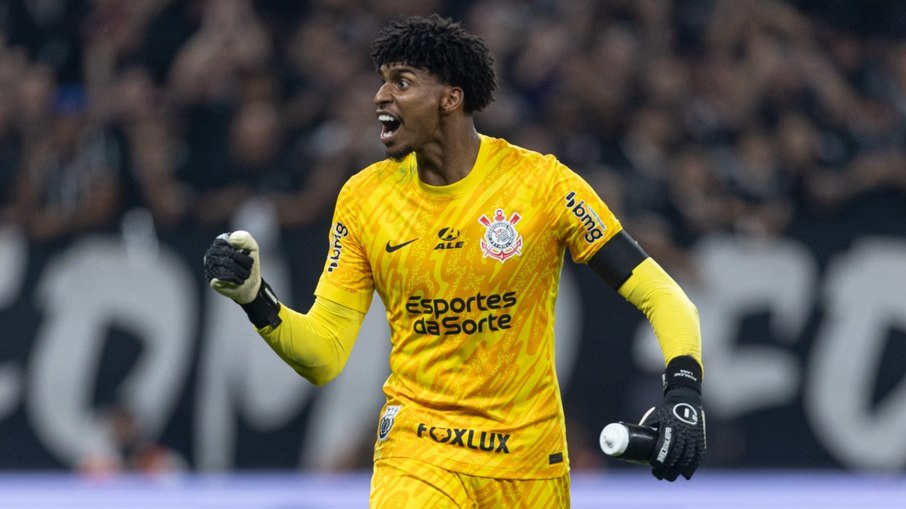 Corinthians recusou oferta por Hugo Souza