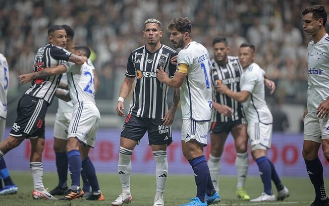 Clássico entre Atlético e Cruzeiro teve gritos homofóbicos da torcida do Galo