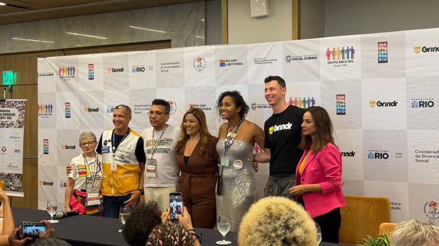 Parada do Orgulho LGBTI+ Rio celebra 30 anos em Copacabana
