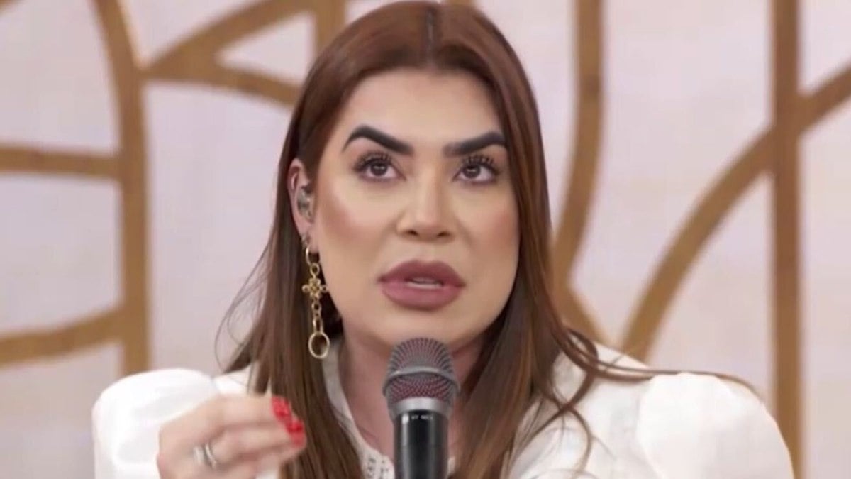 Naiara Azevedo no 'Encontro com Patrícia Poeta'